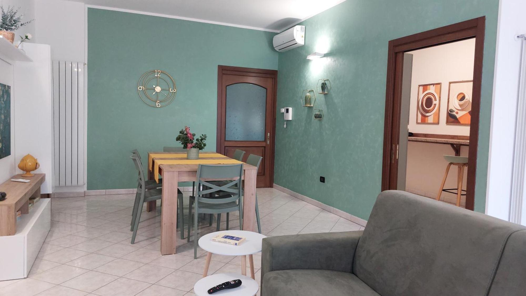 Casa Vacanze Fronte Castello Martano Eksteriør bilde